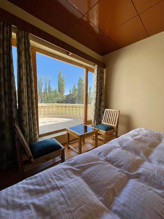 Hinjuma Guest House Лех Екстер'єр фото