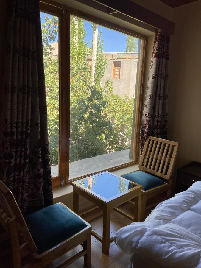 Hinjuma Guest House Лех Екстер'єр фото